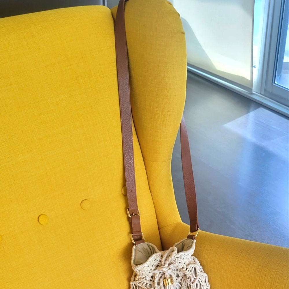 TORY BURCH SUMMER POUCH BAG